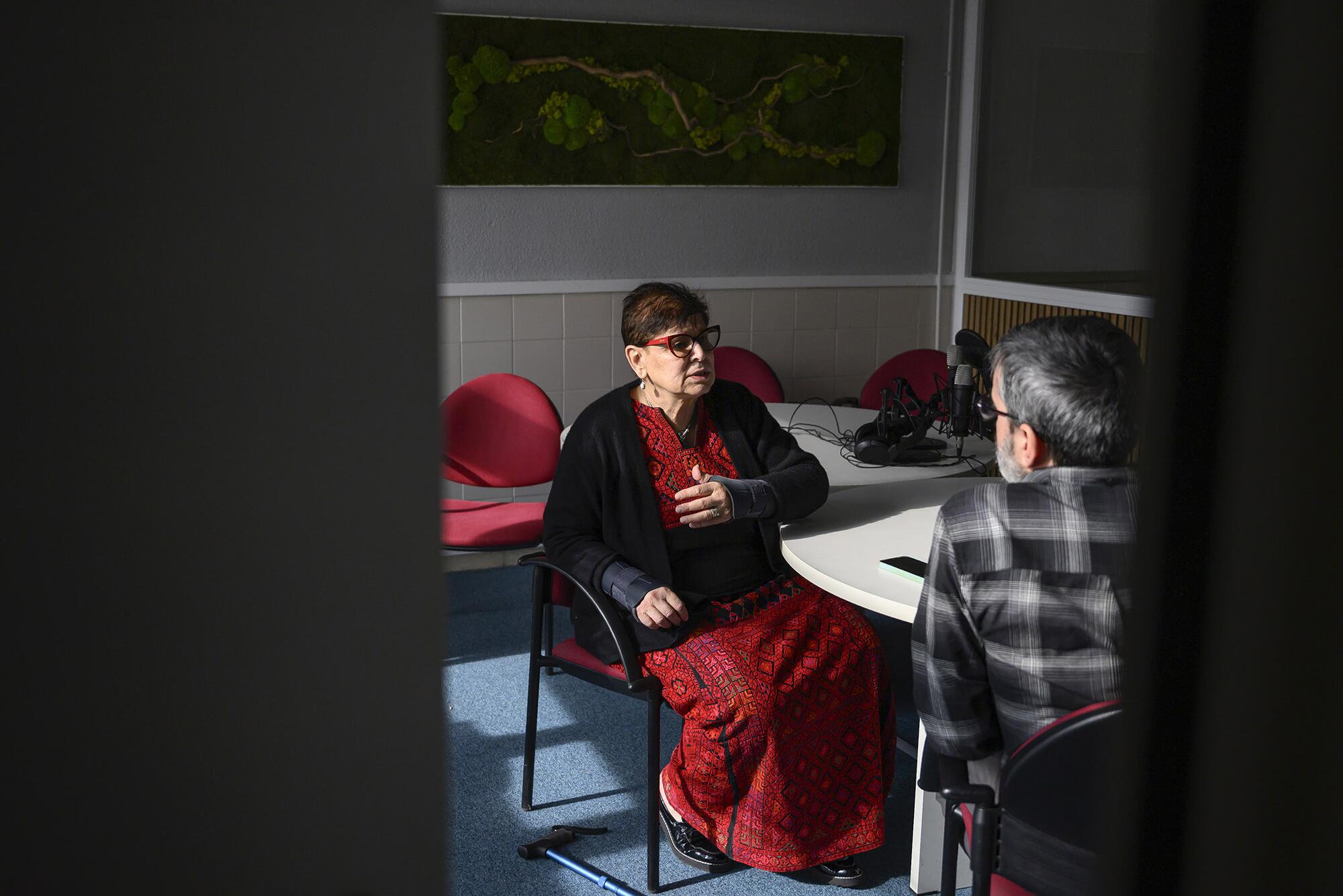 Rabab Abdulhadi entrevista 81 - 5